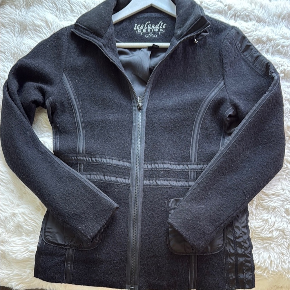 Ecolodge Women's Black Utility Jacket